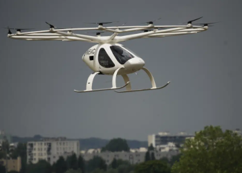 Soaring to New Heights: Flying Taxis Set to Revolutionize France’s Urban Landscape